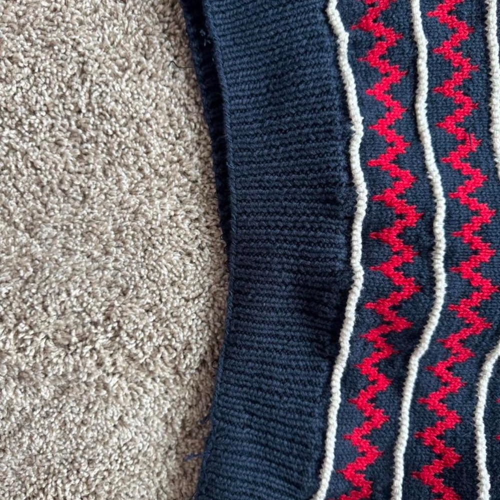 Navy and Red Patterned Men's Sweater - Picture 4 of 5